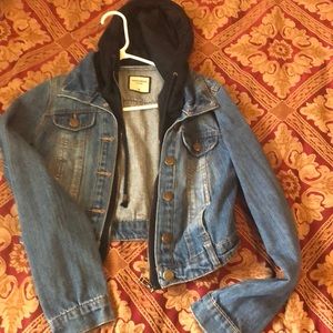 Cropped jean jacket